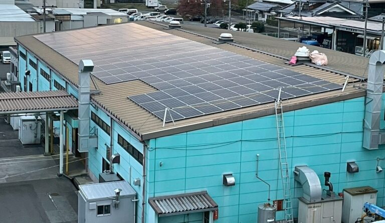 TPRアルテックの太陽光発電システム